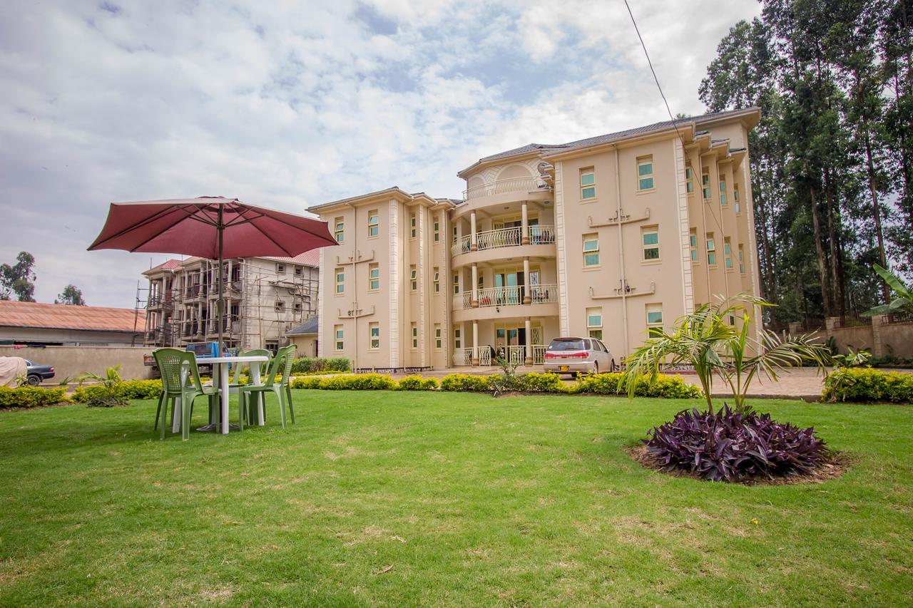 Heras Country Resort Kabale 外观 照片