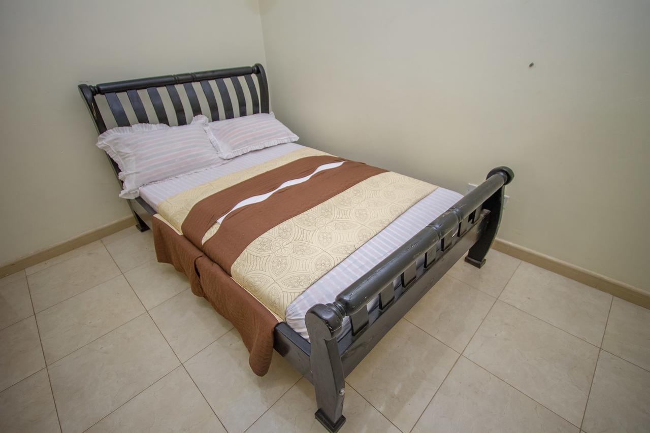 Heras Country Resort Kabale 外观 照片
