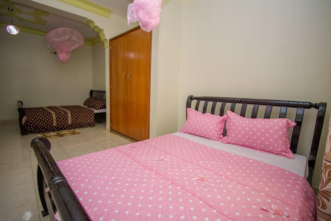 Heras Country Resort Kabale 外观 照片