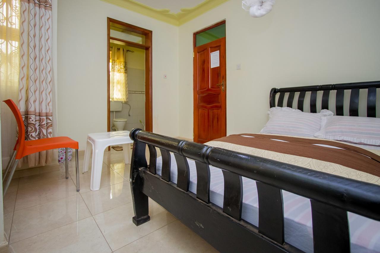 Heras Country Resort Kabale 外观 照片